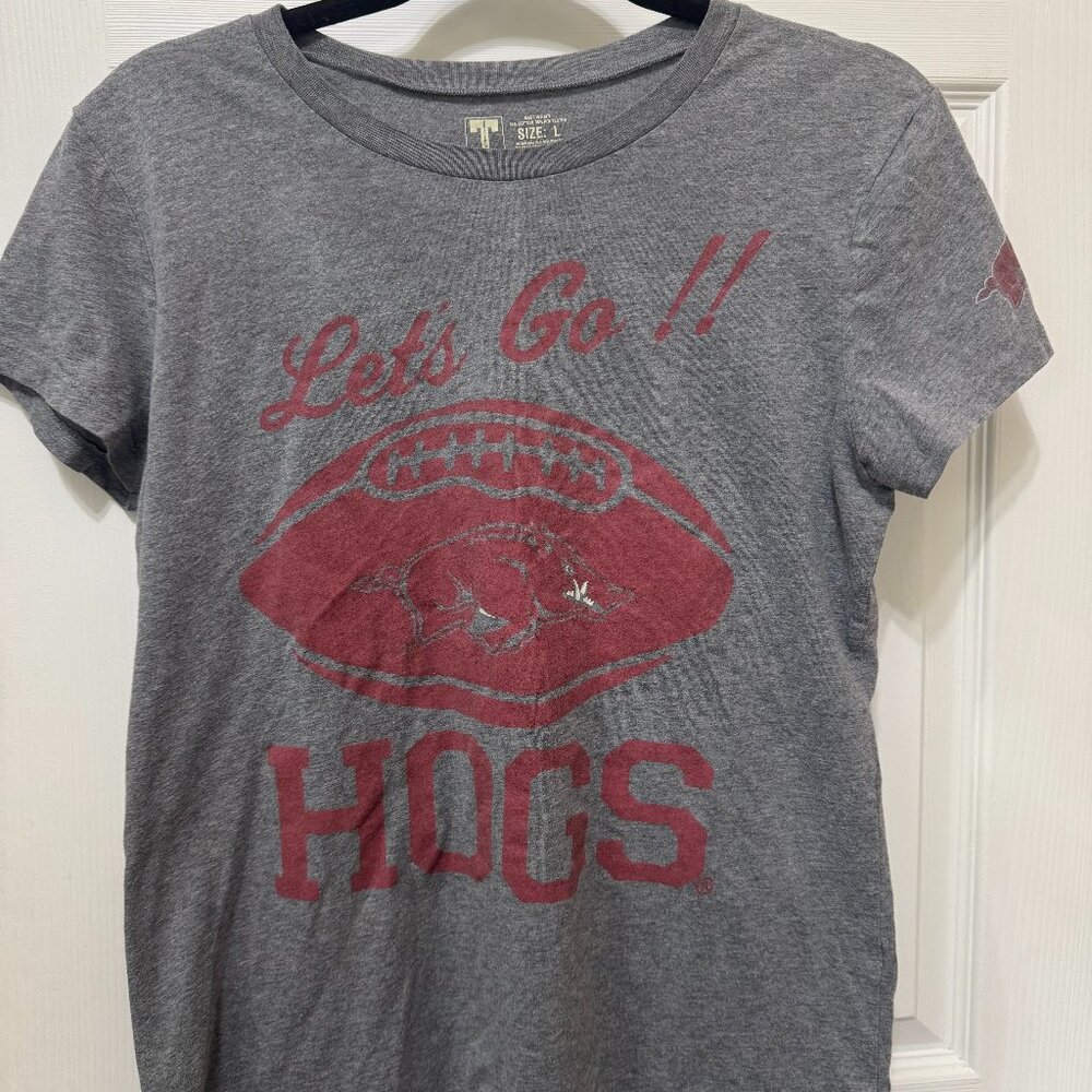 *Arkansas Razorbacks football tee